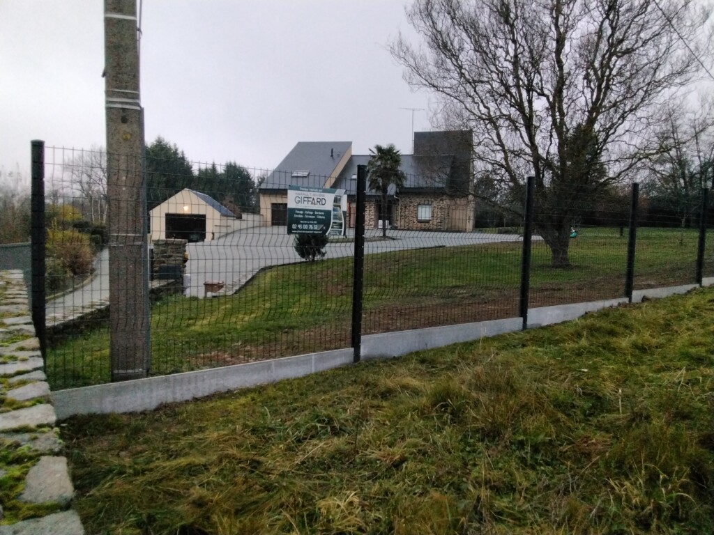 Giffard Terrassement Terrassement En Mayenne Cloture 9
